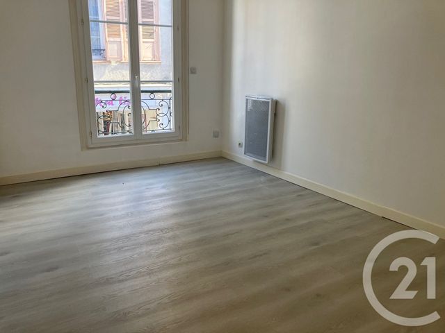 Appartement F4 &agrave; vendre - 5 pi&egrave;ces - 81 m2 - Chalons En Champagne - 51 - CHAMPAGNE-ARDENNE
