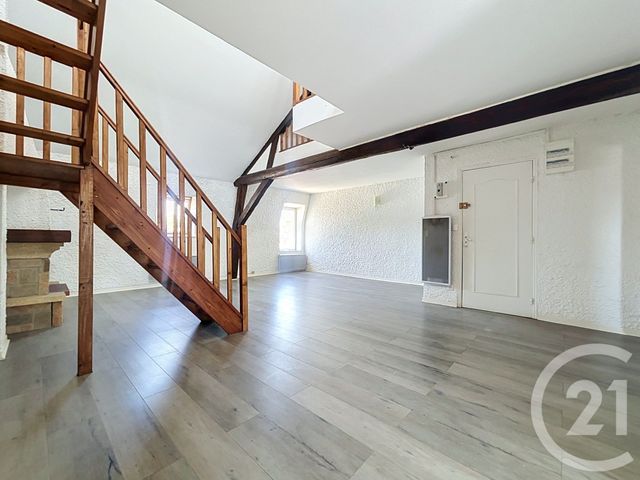Appartement Duplex &agrave; vendre - 2 pi&egrave;ces - 60 m2 - Chalons En Champagne - 51 - CHAMPAGNE-ARDENNE