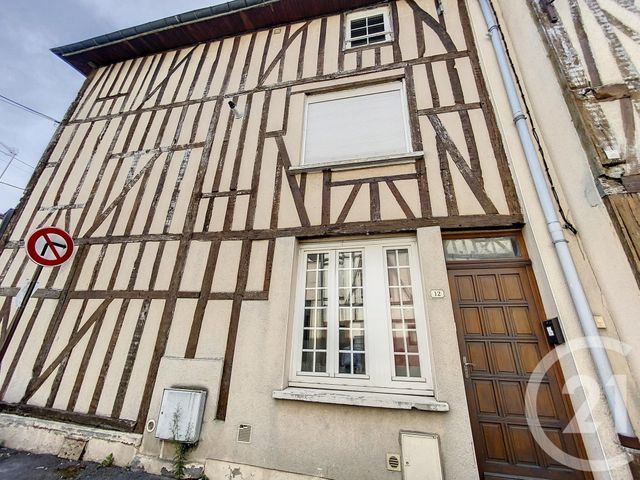 Appartement Duplex &agrave; louer - 3 pi&egrave;ces - 74,26 m2 - Chalons En Champagne - 51 - CHAMPAGNE-ARDENNE