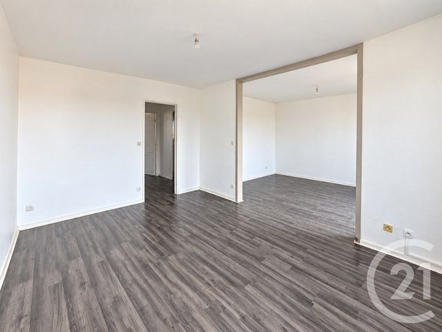 Appartement F4 &agrave; vendre - 4 pi&egrave;ces - 70,40 m2 - Chalons En Champagne - 51 - CHAMPAGNE-ARDENNE