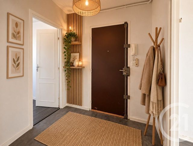 Appartement F4 &agrave; vendre - 4 pi&egrave;ces - 70,40 m2 - Chalons En Champagne - 51 - CHAMPAGNE-ARDENNE