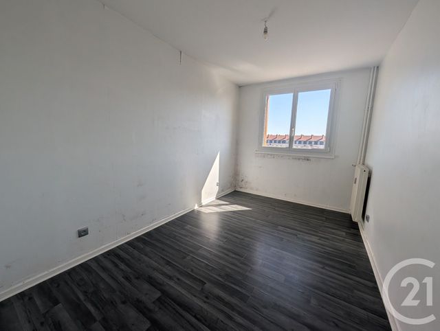 Appartement F4 &agrave; vendre - 4 pi&egrave;ces - 70,40 m2 - Chalons En Champagne - 51 - CHAMPAGNE-ARDENNE