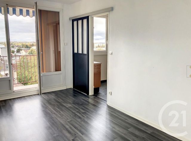 Appartement F4 &agrave; vendre - 4 pi&egrave;ces - 70,40 m2 - Chalons En Champagne - 51 - CHAMPAGNE-ARDENNE