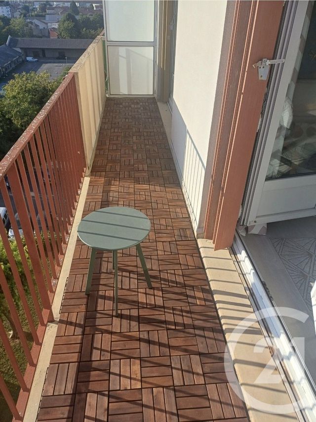 Appartement &agrave; louer - 2 pi&egrave;ces - 42 m2 - Chalons En Champagne - 51 - CHAMPAGNE-ARDENNE