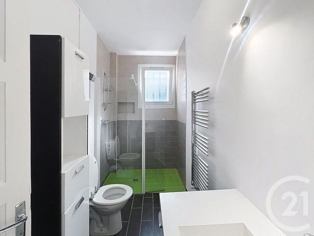 Appartement &agrave; louer - 3 pi&egrave;ces - 55,70 m2 - Chalons En Champagne - 51 - CHAMPAGNE-ARDENNE