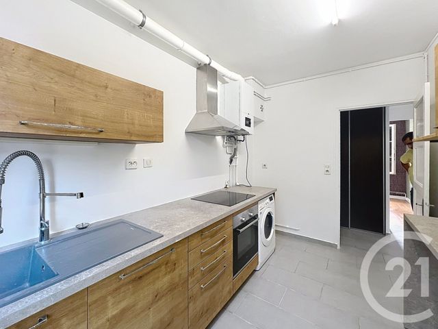 Appartement &agrave; louer - 3 pi&egrave;ces - 55,70 m2 - Chalons En Champagne - 51 - CHAMPAGNE-ARDENNE