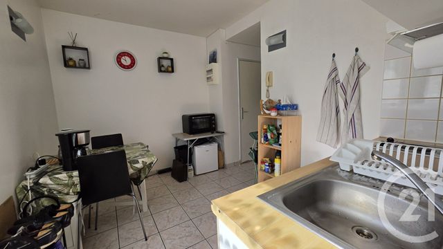 Appartement F1 &agrave; vendre - 2 pi&egrave;ces - 22,13 m2 - Chalons En Champagne - 51 - CHAMPAGNE-ARDENNE