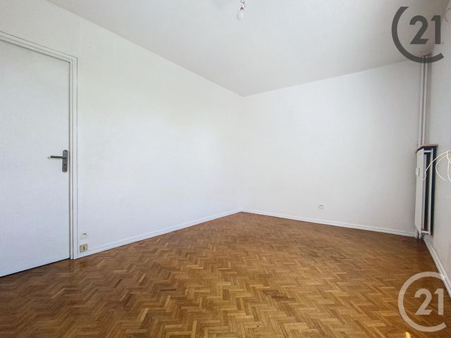 Appartement F2 &agrave; louer - 2 pi&egrave;ces - 50,46 m2 - Chalons En Champagne - 51 - CHAMPAGNE-ARDENNE