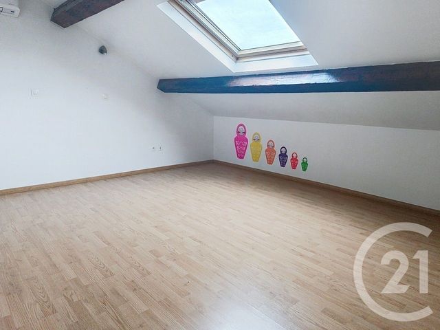 Appartement &agrave; vendre - 3 pi&egrave;ces - 56,10 m2 - Chalons En Champagne - 51 - CHAMPAGNE-ARDENNE