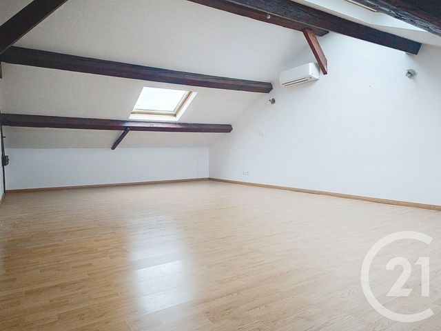Appartement &agrave; vendre - 3 pi&egrave;ces - 56,10 m2 - Chalons En Champagne - 51 - CHAMPAGNE-ARDENNE