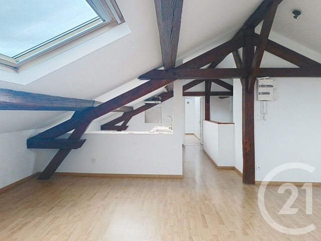 Appartement &agrave; vendre - 3 pi&egrave;ces - 56,10 m2 - Chalons En Champagne - 51 - CHAMPAGNE-ARDENNE