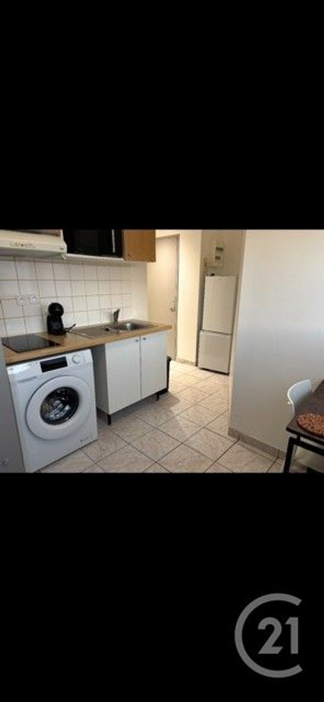 Appartement Studio &agrave; louer - 1 pi&egrave;ce - 20 m2 - Chalons En Champagne - 51 - CHAMPAGNE-ARDENNE