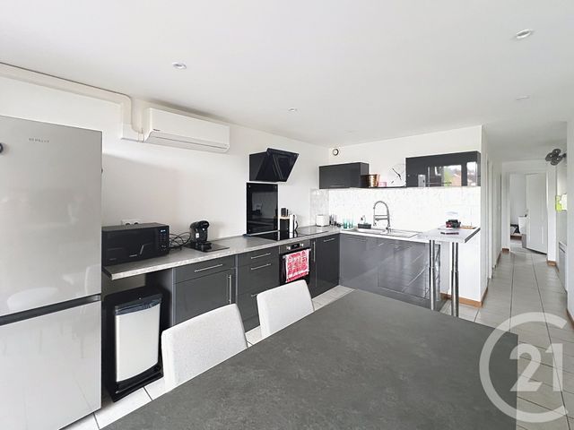 Appartement &agrave; louer - 3 pi&egrave;ces - 75,82 m2 - Chalons En Champagne - 51 - CHAMPAGNE-ARDENNE