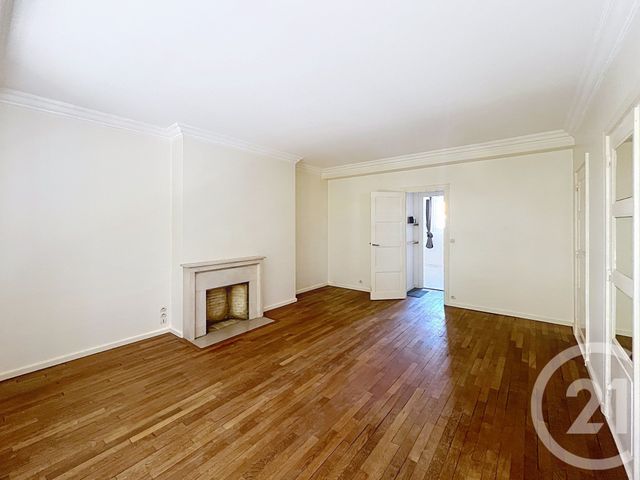 Appartement &agrave; louer - 2 pi&egrave;ces - 50 m2 - Chalons En Champagne - 51 - CHAMPAGNE-ARDENNE