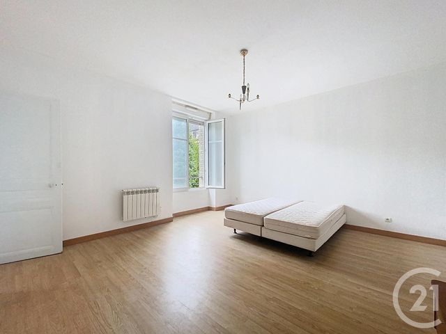 Appartement Studio à vendre - 2 pièces - 31 m2 - Vittel - 88 - LORRAINE