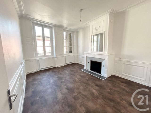 Appartement à vendre - 4 pièces - 104,38 m2 - Mirecourt - 88 - LORRAINE