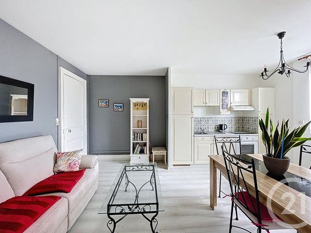 Appartement F2 à vendre - 2 pièces - 50 m2 - Vittel - 88 - LORRAINE