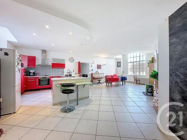 Appartement F7 à vendre - 7 pièces - 171,72 m2 - Mirecourt - 88 - LORRAINE