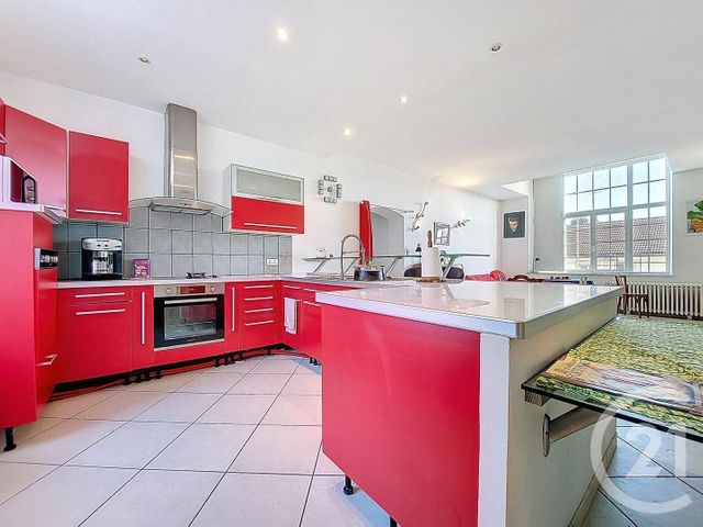 Appartement F7 à vendre - 7 pièces - 171,72 m2 - Mirecourt - 88 - LORRAINE