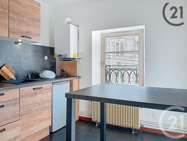 Appartement F4 à vendre - 4 pièces - 122 m2 - Neufchateau - 88 - LORRAINE