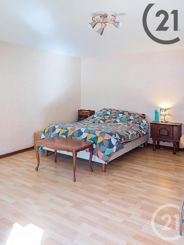 Appartement F4 à vendre - 4 pièces - 122 m2 - Neufchateau - 88 - LORRAINE