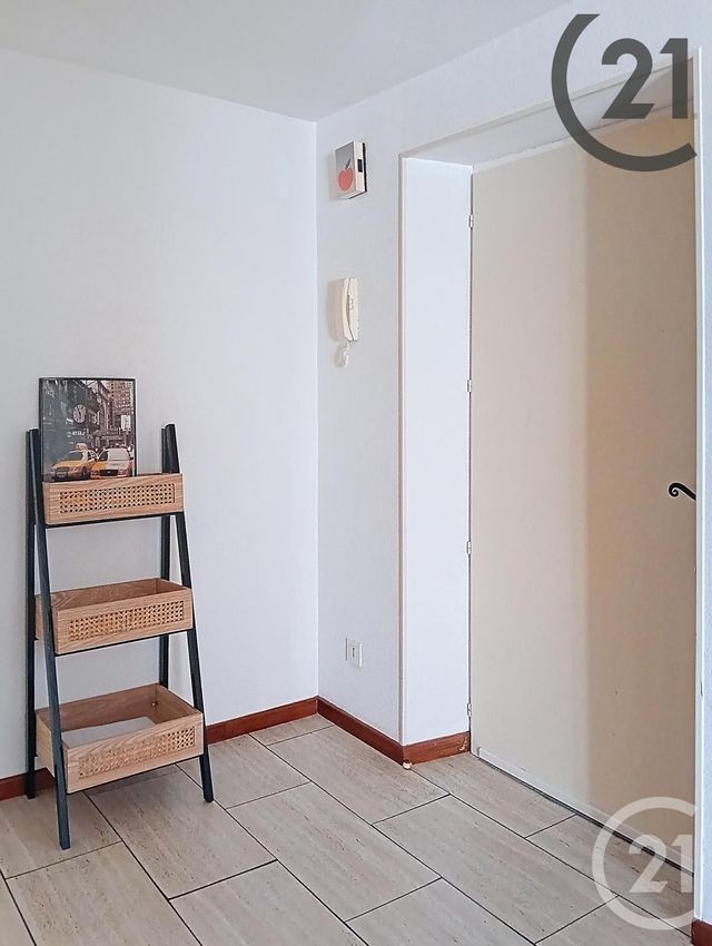 Appartement F4 à vendre - 4 pièces - 122 m2 - Neufchateau - 88 - LORRAINE