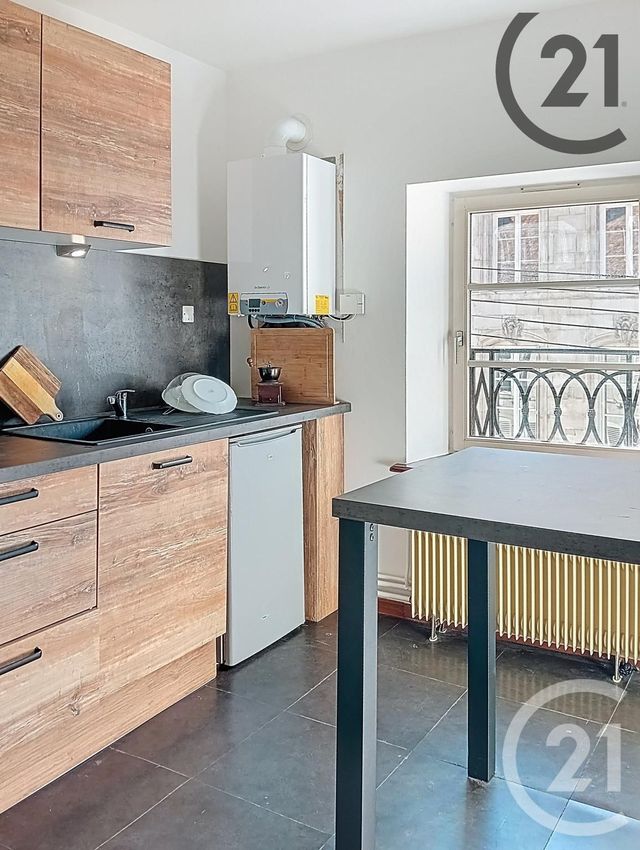 Appartement F4 à vendre - 4 pièces - 122 m2 - Neufchateau - 88 - LORRAINE