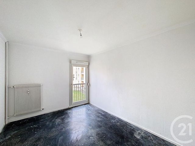 Appartement F3 &agrave; vendre - 3 pi&egrave;ces - 64 m2 - Vittel - 88 - LORRAINE