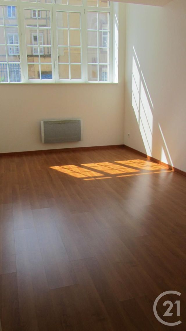 Appartement F4 à vendre - 4 pièces - 93,31 m2 - Mirecourt - 88 - LORRAINE