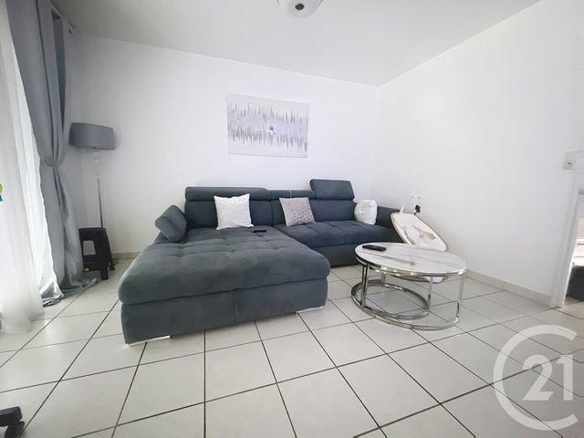 Appartement F4 à vendre - 3 pièces - 84 m2 - Vittel - 88 - LORRAINE