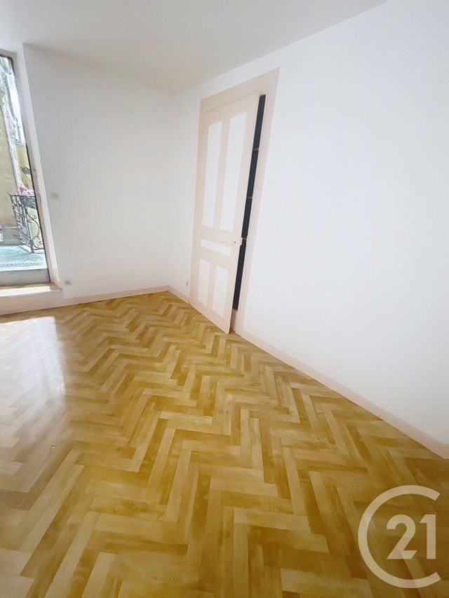 Maison à vendre - 30 pièces - 526,90 m2 - Mirecourt - 88 - LORRAINE