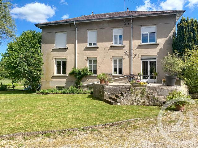 Maison à vendre - 10 pièces - 250 m2 - Mattaincourt - 88 - LORRAINE