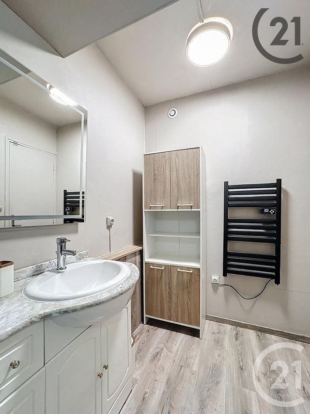 Appartement à vendre - 6 pièces - 146,34 m2 - Mirecourt - 88 - LORRAINE