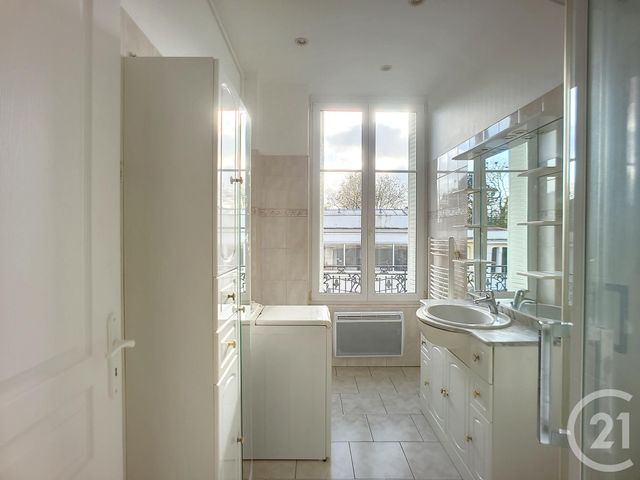 Appartement F1 &agrave; louer - 1 pi&egrave;ce - 33,40 m2 - Vittel - 88 - LORRAINE