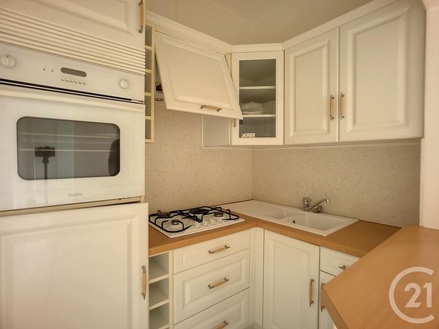 Appartement F1 à louer - 1 pièce - 33,40 m2 - Vittel - 88 - LORRAINE