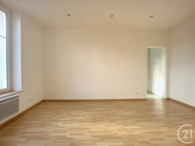 Appartement F1 à louer - 1 pièce - 33,40 m2 - Vittel - 88 - LORRAINE