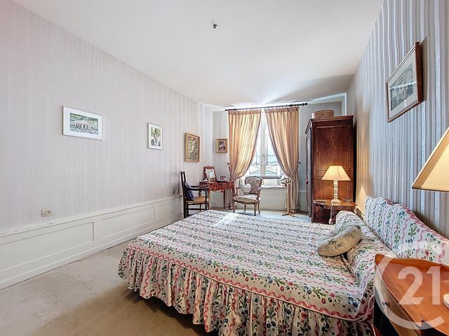 Maison à vendre - 20 pièces - 387 m2 - Mirecourt - 88 - LORRAINE