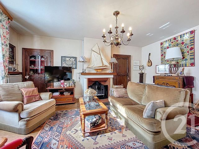 Maison à vendre - 20 pièces - 387 m2 - Mirecourt - 88 - LORRAINE