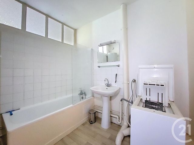 Maison à vendre - 20 pièces - 387 m2 - Mirecourt - 88 - LORRAINE