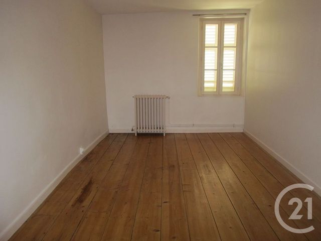 Appartement F5 à louer - 5 pièces - 64 m2 - Mirecourt - 88 - LORRAINE