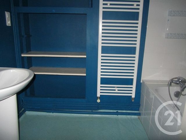 Appartement F5 à louer - 5 pièces - 64 m2 - Mirecourt - 88 - LORRAINE