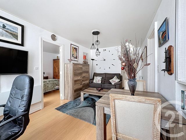 Appartement F2 &agrave; vendre - 2 pi&egrave;ces - 48 m2 - Vittel - 88 - LORRAINE