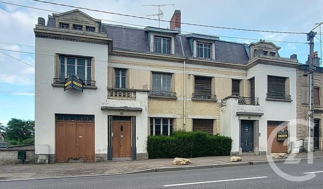 Maison à vendre - 7 pièces - 150,50 m2 - Mirecourt - 88 - LORRAINE