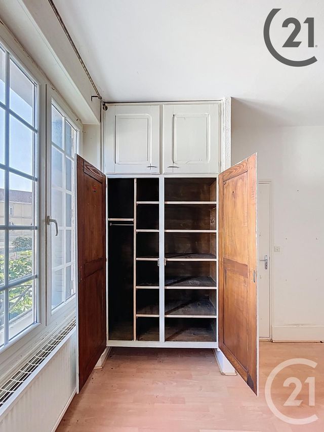 Appartement Studio &agrave; vendre - 1 pi&egrave;ce - 22,12 m2 - Mirecourt - 88 - LORRAINE