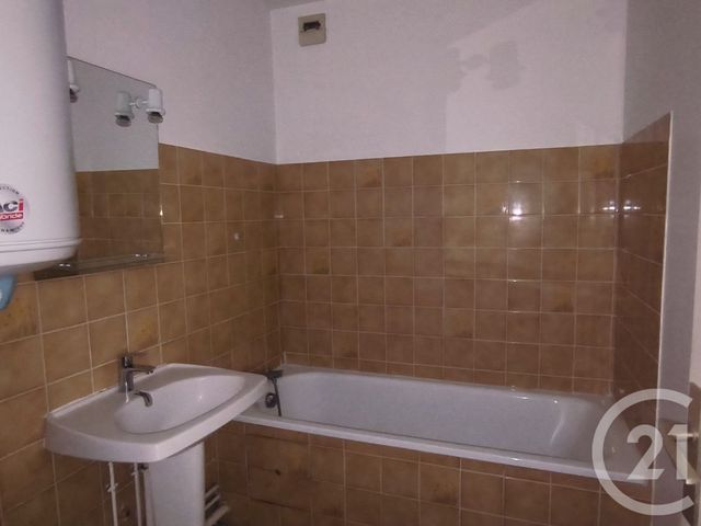 Afficher la photo en grand Appartement F2 à louer - 2 pièces - 49,09 m2 - Mirecourt - 88 - LORRAINE