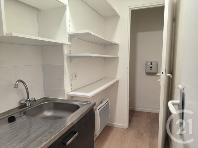 Appartement Local à louer - 3 pièces - 61 m2 - Vittel - 88 - LORRAINE