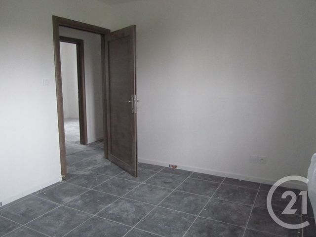 Maison à louer - 4 pièces - 77 m2 - St Prancher - 88 - LORRAINE