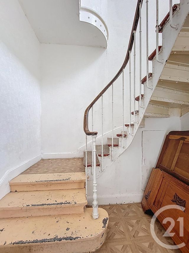 Appartement à vendre - 14 pièces - 250,50 m2 - Mirecourt - 88 - LORRAINE