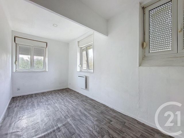 Appartement à vendre - 14 pièces - 250,50 m2 - Mirecourt - 88 - LORRAINE