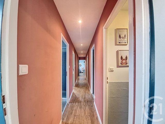 Appartement Loft à vendre - 4 pièces - 127 m2 - Vittel - 88 - LORRAINE